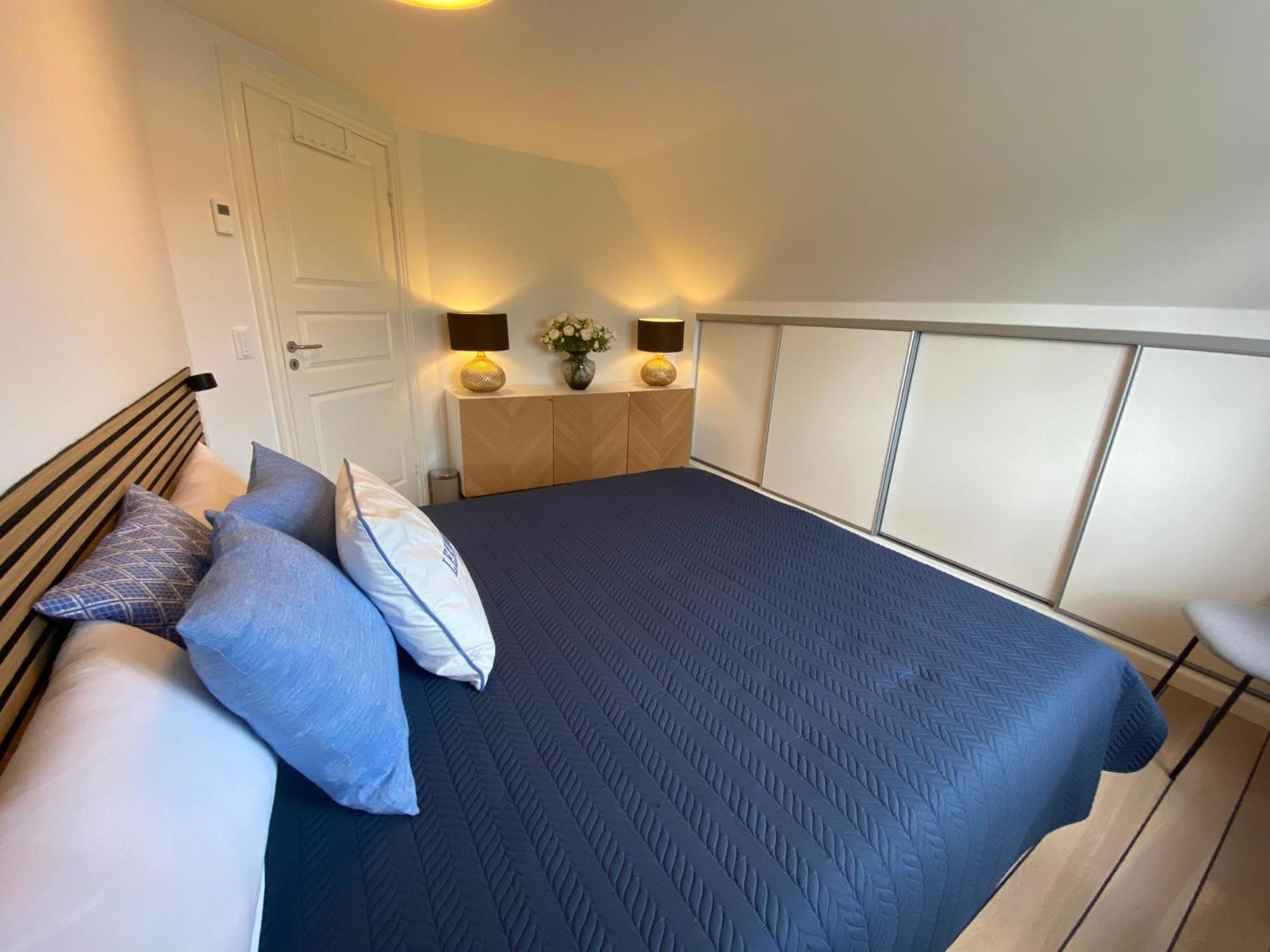 Private Rooms - Koge Ngoại thất bức ảnh
